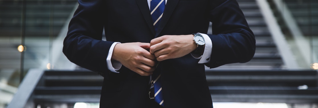 Psychopathic leadership traits: psychopaths walk among us